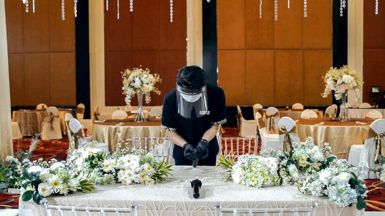 Grand Mercure Solo Baru Eksteriør bilde