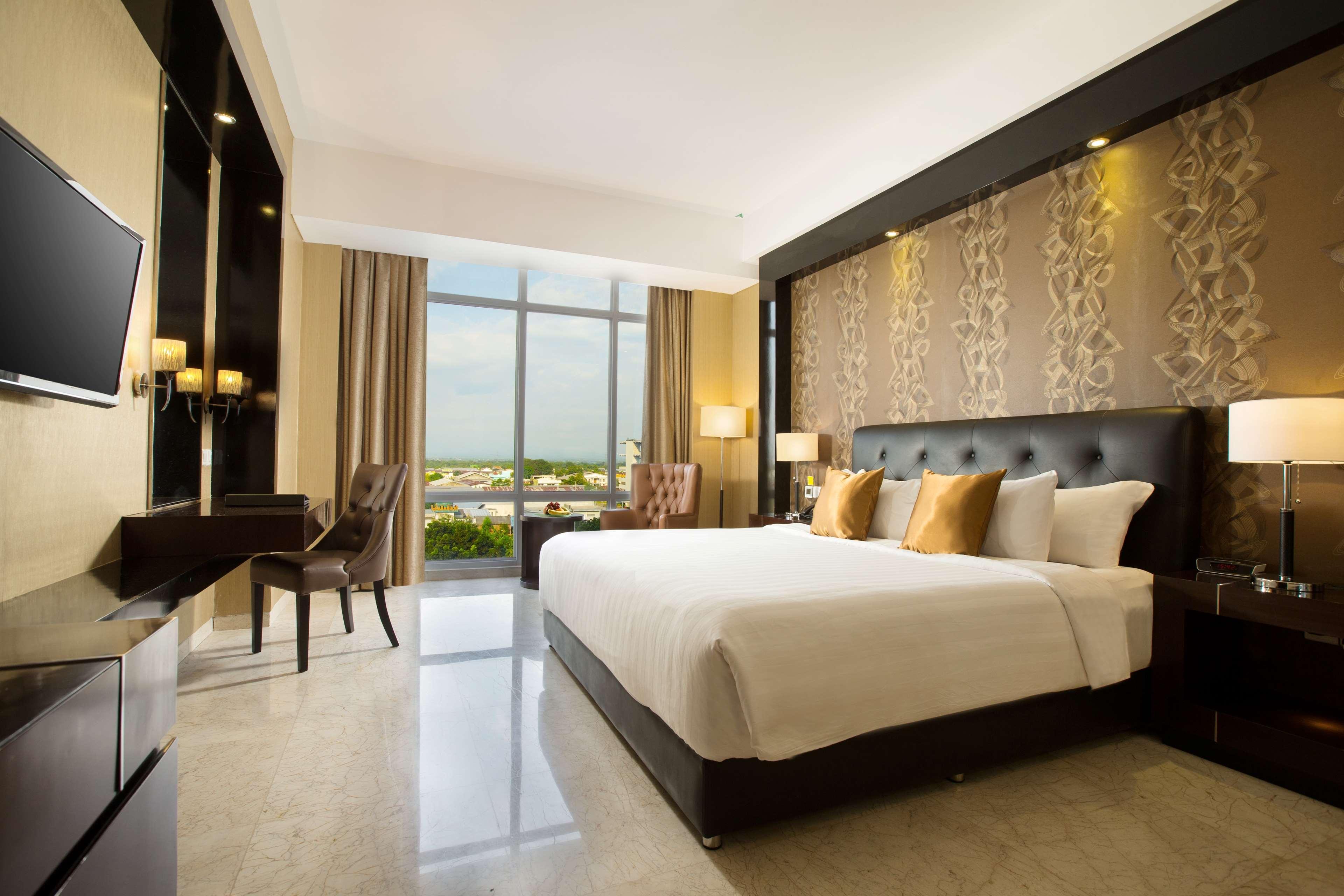 Grand Mercure Solo Baru Eksteriør bilde