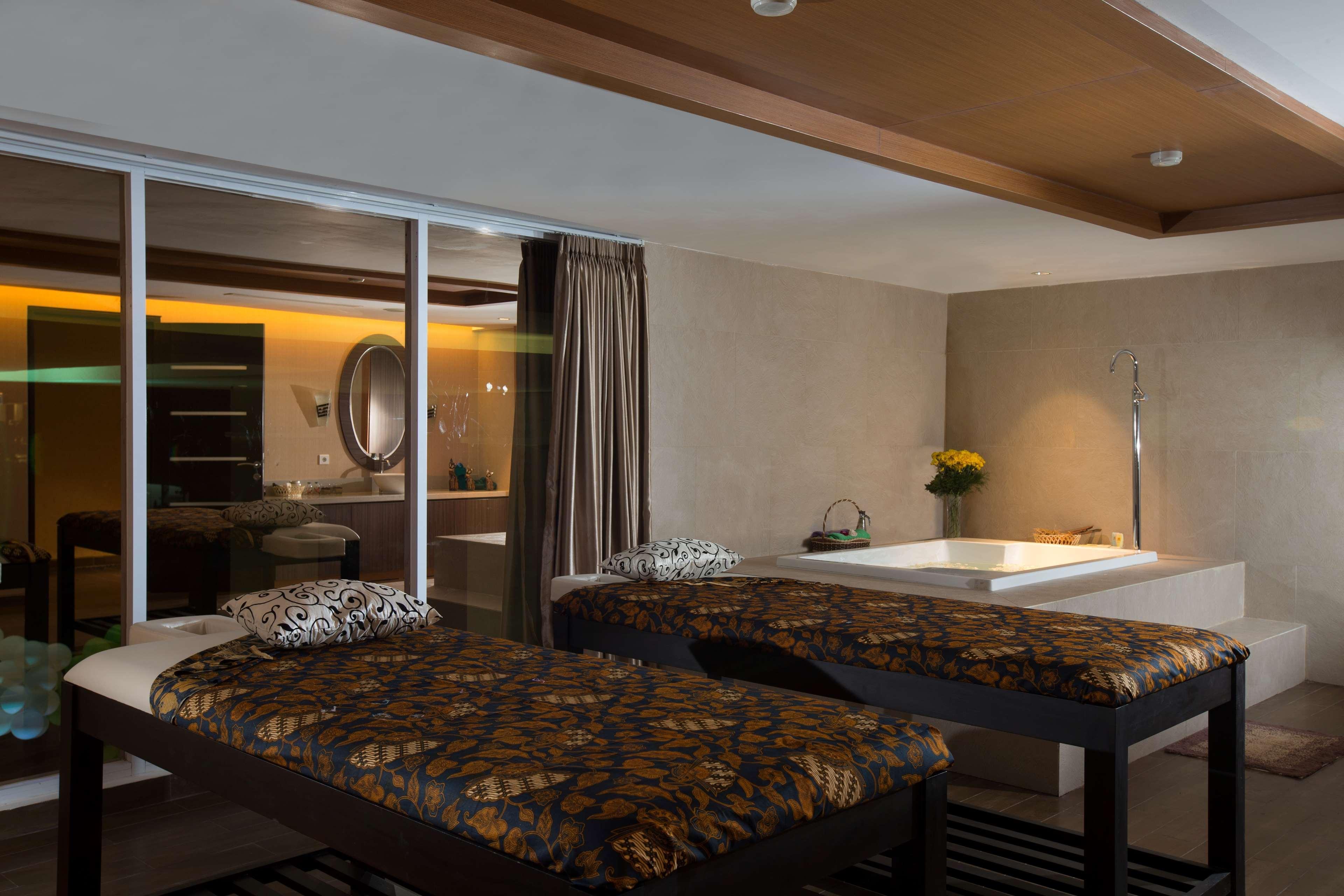Grand Mercure Solo Baru Eksteriør bilde