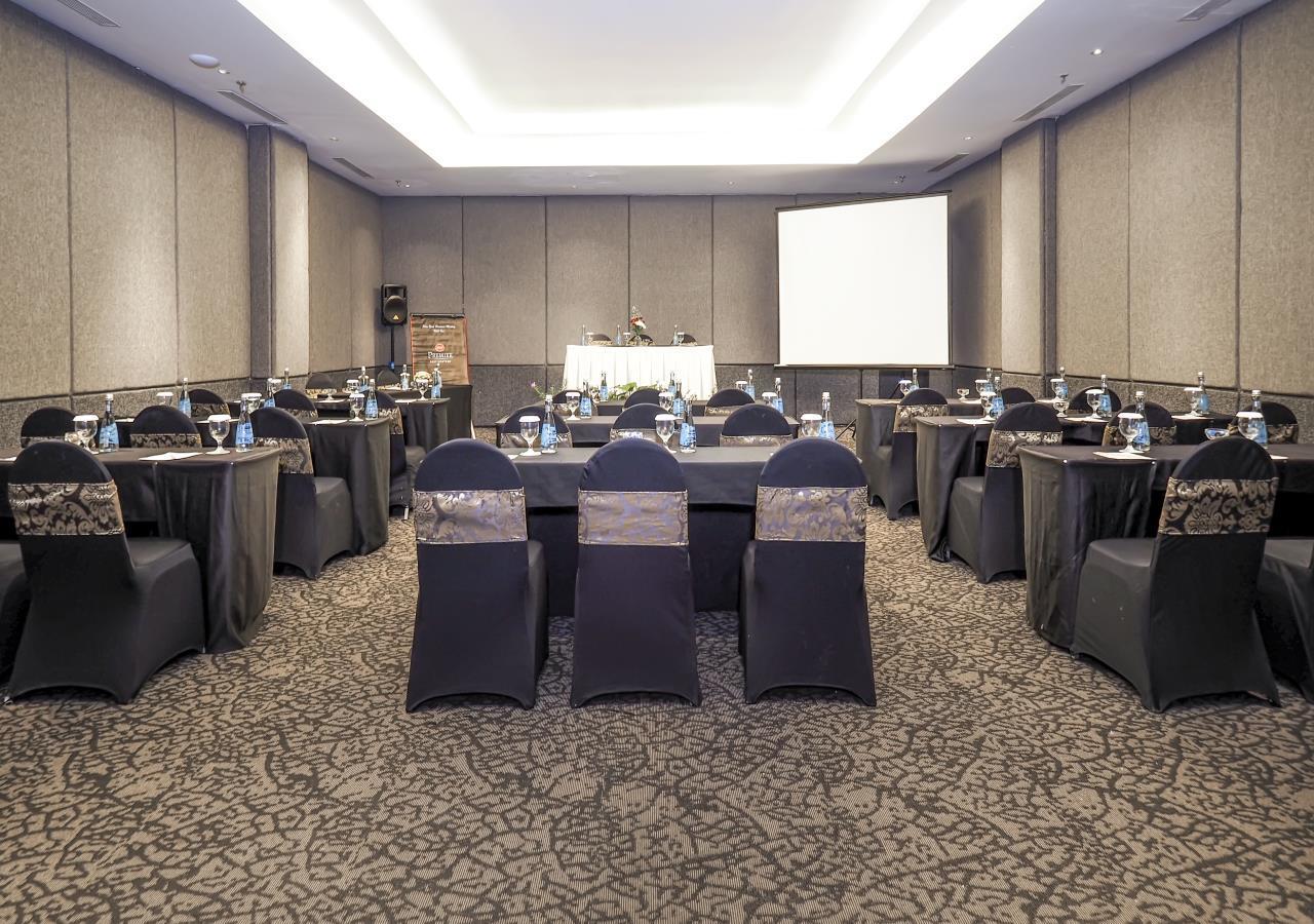 Grand Mercure Solo Baru Eksteriør bilde