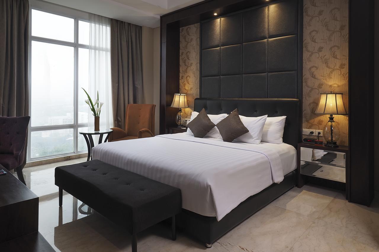 Grand Mercure Solo Baru Eksteriør bilde